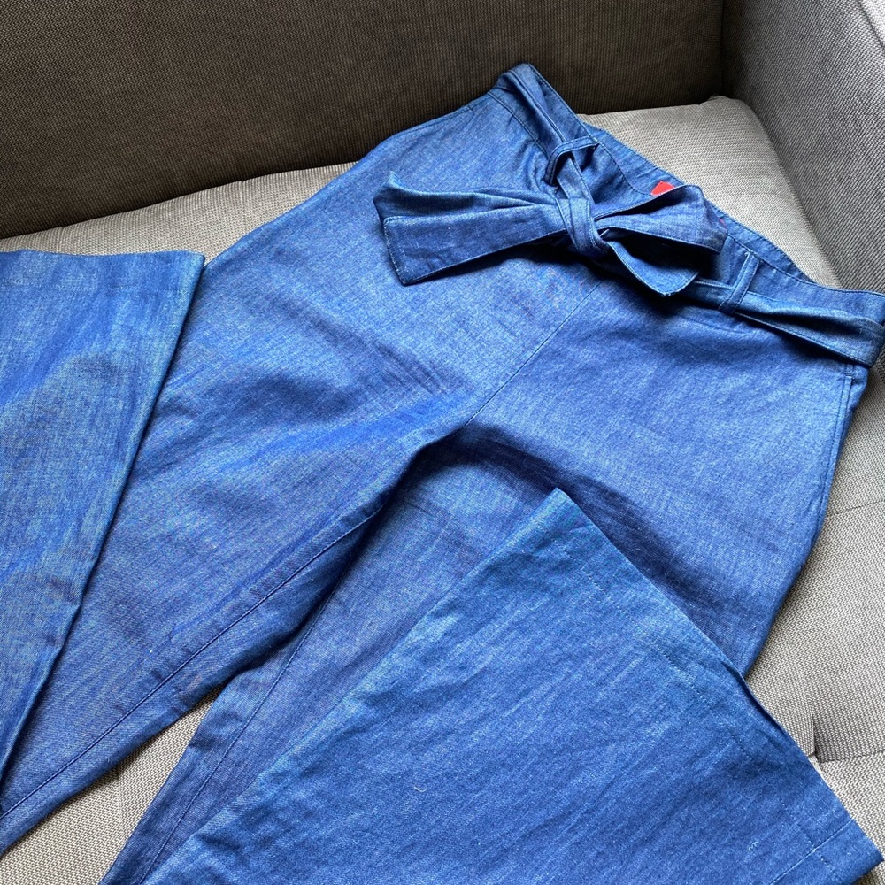 CH Carolina Herrera Linen Pants